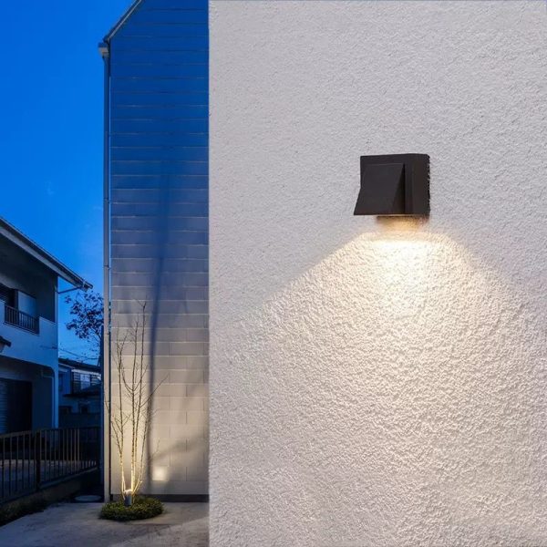 Wall lamp-9